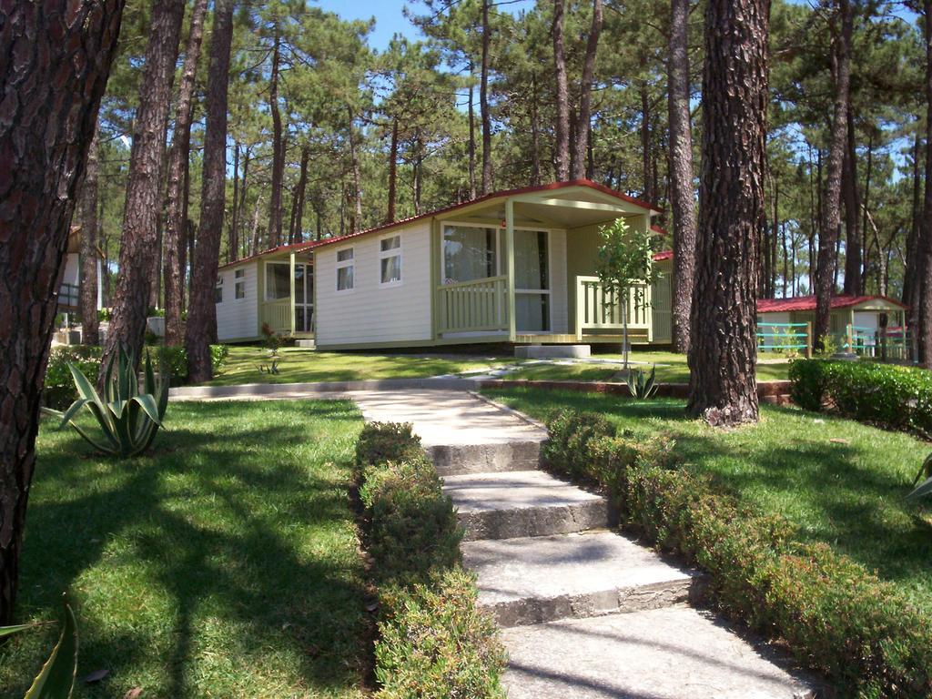 Parque De Campismo Orbitur Valado Hotel Nazaré Kültér fotó